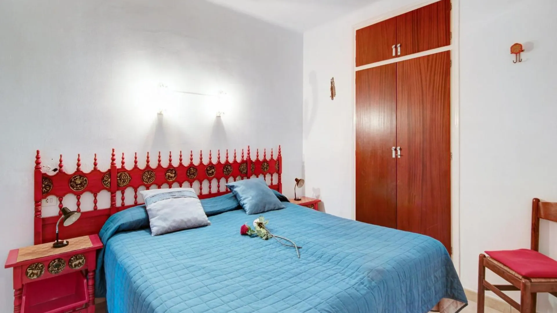 Charming Apartment Near Beach 艾姆布里亚布拉瓦 0*,  西班牙